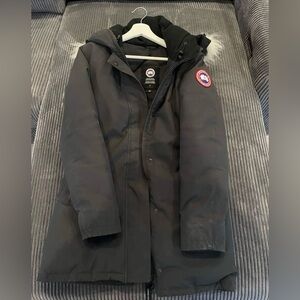 Women’s Canada Goose Jacket